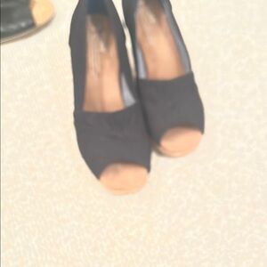 Elegant Black Peep-Toe Women's Shoes